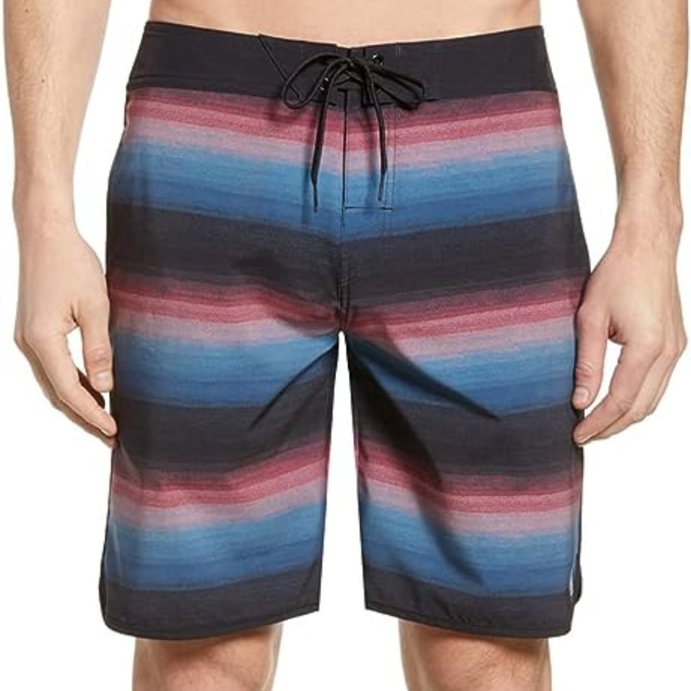 NWT! TravisMathew‎ Party Wave Mens Boardshort (30)…